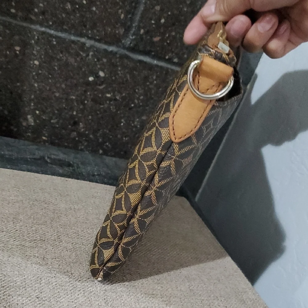 Fossil Brown Geometric Clutch